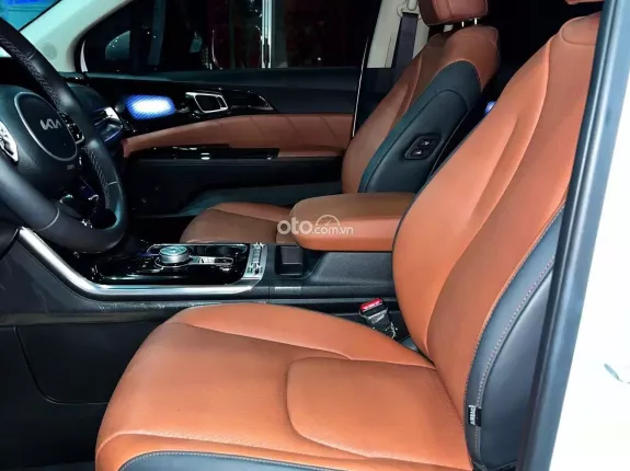 Kia Carnival 2.2D Signature 2024 - Siêu tiết kiệm nhiên liệu