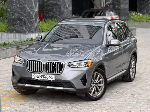 BMW X3 sDrive20i 2024 - Xe xám nội thất nâu