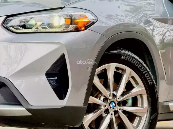 BMW X3 sDrive20i 2024 - Xe xám nội thất nâu
