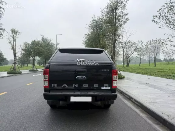 Ford Ranger XLS 2.2 4x2 AT 2017 - Một chủ biển Hà Nội