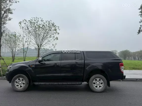 Ford Ranger XLS 2.2 4x2 AT 2017 - Một chủ biển Hà Nội