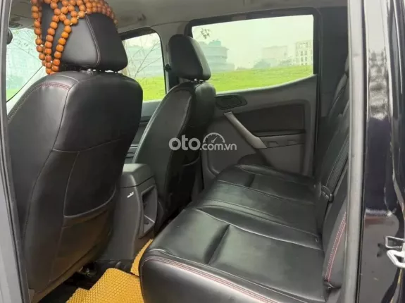 Ford Ranger XLS 2.2 4x2 AT 2017 - Một chủ biển Hà Nội