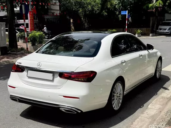 Mercedes-Benz E200 Exclusive V1 2022 - E200 Exclusiver 2022 V1