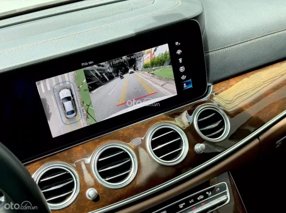 Mercedes-Benz E200 Exclusive V1 2022 - E200 Exclusiver 2022 V1