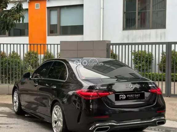 Mercedes-Benz C300 AMG 2022 - BAO ĐẬU BANK 70-90% (Ib Zalo tư vấn trực tiếp 24/7)