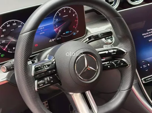 Mercedes-Benz C300 AMG 2022 - BAO ĐẬU BANK 70-90% (Ib Zalo tư vấn trực tiếp 24/7)