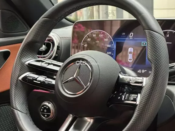 Mercedes-Benz C300 AMG 2022 - BAO ĐẬU BANK 70-90% (Ib Zalo tư vấn trực tiếp 24/7)