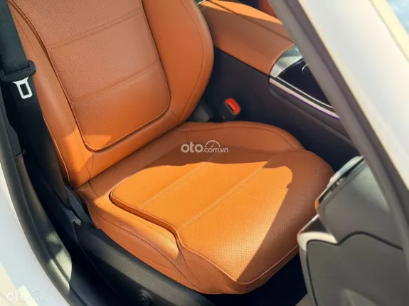 Mercedes-Benz C200 Avantgarde 2022 - Xe 1 chủ, bảo dưỡng thường xuyên