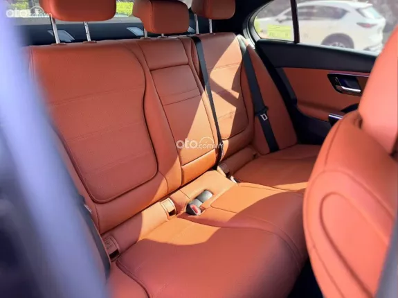 Mercedes-Benz C200 Avantgarde 2022 - Xe 1 chủ, bảo dưỡng thường xuyên