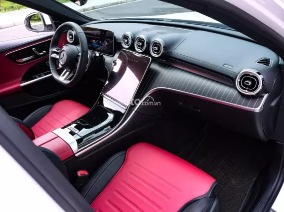 Mercedes-Benz C43 3.0 V6 2023 - Xe đẹp, tên cá nhân, giá tốt