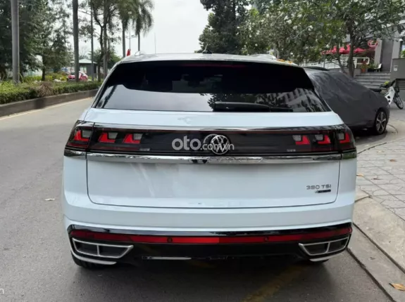 Volkswagen Teramont X 2024 - Xe trắng nội thất xám, trang bị full option