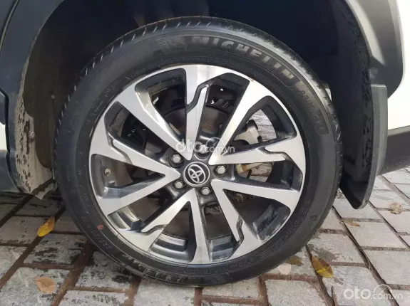 Toyota Corolla Cross 1.8 V  2022 - Toyota Corolla Cross 1.8 V 2022 - mua bán xe ô tô cũ uy tín tại Hà Nội