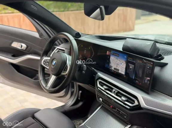 BMW 330i M Sport 2024 - Xe đăng ký lần đầu T3/2024, đã trang bị đủ tiện nghi