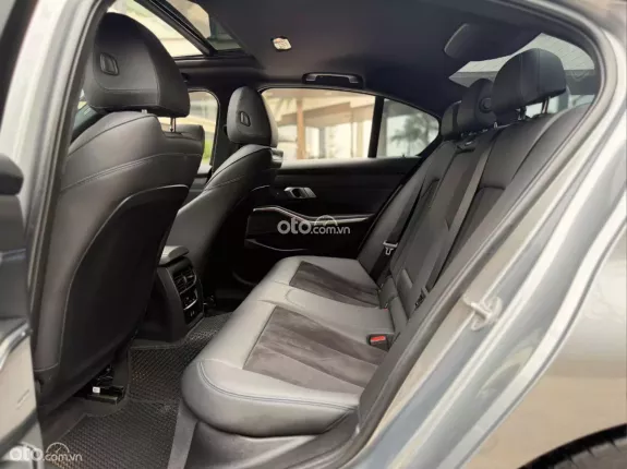 BMW 330i M Sport 2024 - Xe đăng ký lần đầu T3/2024, đã trang bị đủ tiện nghi