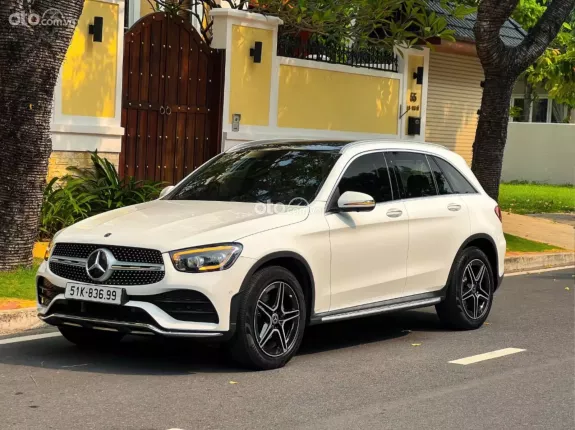 Mercedes-Benz GLC 300 4Matic V1 2022 - Xe sang trọng, nội thất nâu đẳng cấp