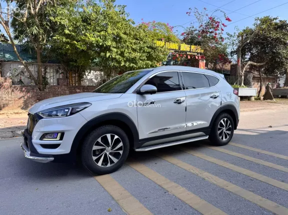 Hyundai Tucson 2.0 Tiêu chuẩn 2021 - Xe đẹp lên nhiều đồ chơi