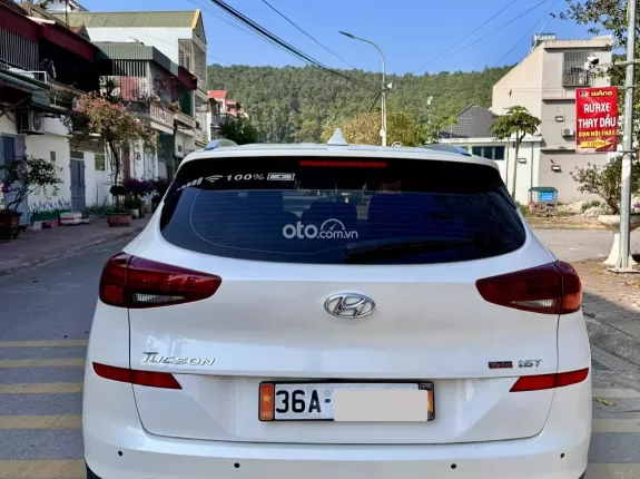 Hyundai Tucson 2.0 Tiêu chuẩn 2021 - Xe đẹp lên nhiều đồ chơi