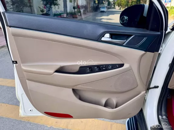 Hyundai Tucson 2.0 Tiêu chuẩn 2021 - Xe đẹp lên nhiều đồ chơi
