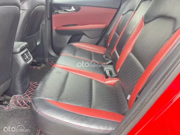 Kia Cerato 2.0 AT Premium 2020 - Kia Cerato 2.0 AT Premium 2020 siêu đẹp