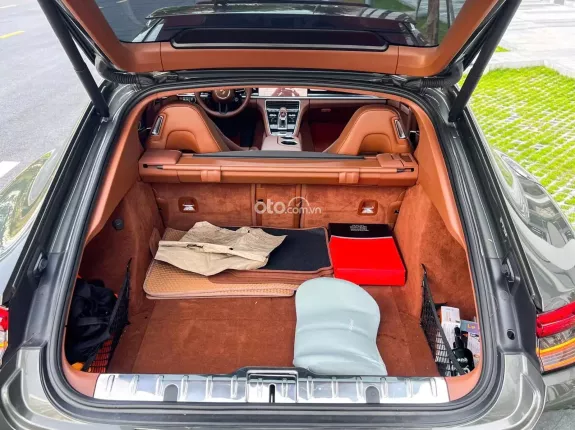 Porsche Panamera 4 2022 - 1 chiếc sedan thể thao - sang trọng