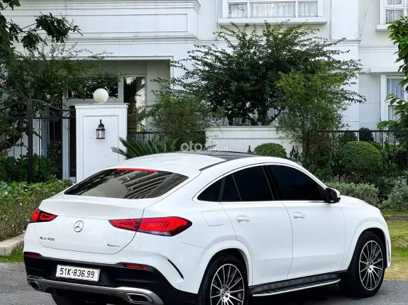 Mercedes-Benz GLE 450 2022 - SUV hạng sang phiên bản AMG Copper hiếm có