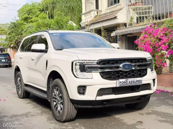 Ford Everest Ambiente 2.0 AT 4x2 2025 - XE 7 CHỖ CHÍNH HÃNG_MÁY ĐẸP BỀN BỈ_ TIẾT KIỆM NHIÊN LIỆU