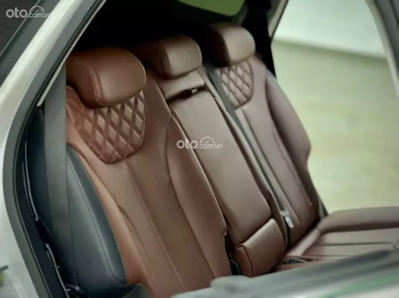 Hyundai Santa Fe 2.2L Dầu Cao cấp 2021 - Model 2022