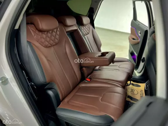 Hyundai Santa Fe 2.2L Dầu Cao cấp 2021 - Model 2022