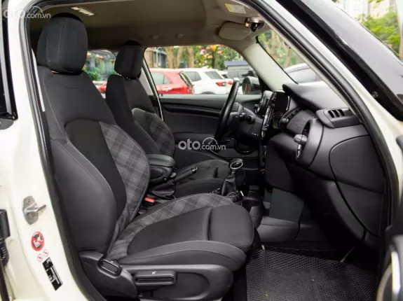 Mini Cooper 5 cửa 2016 - Mini Cooper 5 cửa 2016