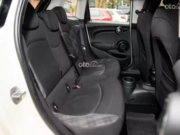 Mini Cooper 5 cửa 2016 - Mini Cooper 5 cửa 2016