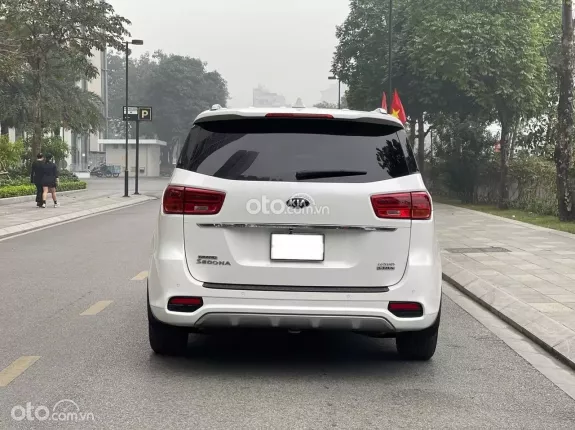 Kia Sedona 2.2 DATH 2019 - Kia Sedona 2.2 DATH 2019 (full dầu)