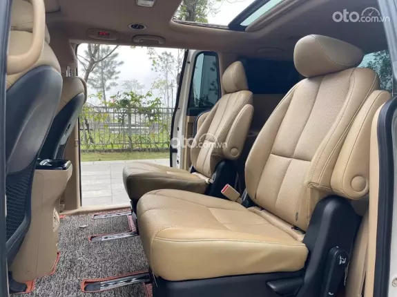 Kia Sedona 2.2 DATH 2019 - Kia Sedona 2.2 DATH 2019 (full dầu)