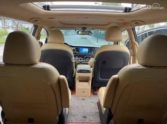 Kia Sedona 2.2 DATH 2019 - Kia Sedona 2.2 DATH 2019 (full dầu)