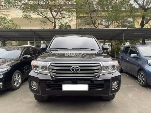Toyota Land Cruiser VX 4.6 V8 2011 - Toyota Land Cruiser VX 4.6 V8 2011