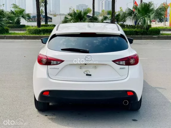 Mazda 3 1.5 Hatchback 2016 - New mới về em chào bán ngay