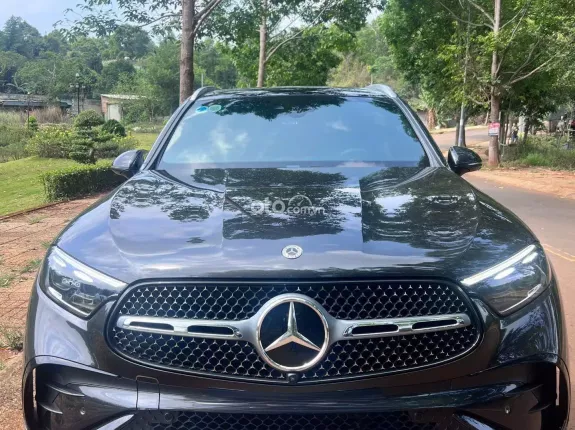 Mercedes-Benz GLC 300 2023 - BAO ĐẬU BANK 70-90% (Ib Zalo tư vấn trực tiếp 24/7)