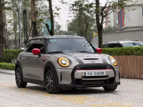 Mini Cooper S 3 cửa 2022 - Hatchback màu xám nội thất nâu sang trọng