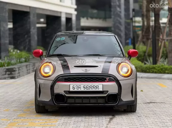 Mini Cooper S 3 cửa 2022 - Hatchback màu xám nội thất nâu sang trọng