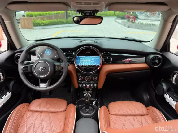 Mini Cooper S 3 cửa 2022 - Hatchback màu xám nội thất nâu sang trọng