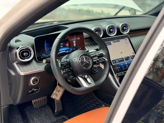 Mercedes-Benz C43 3.0 V6 2023 - Xe lướt như mới, chất lượng đỉnh cao