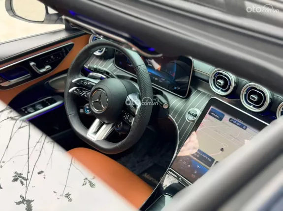 Mercedes-Benz C43 3.0 V6 2023 - Xe lướt như mới, chất lượng đỉnh cao