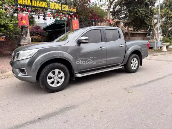Nissan Navara EL 2.5 AT 2016 - Xe nhập đẹp zin