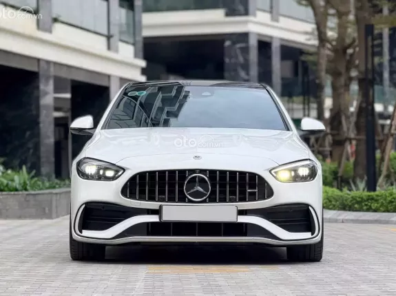 Mercedes-Benz AMG C43 2023 - C43 AMG 2023