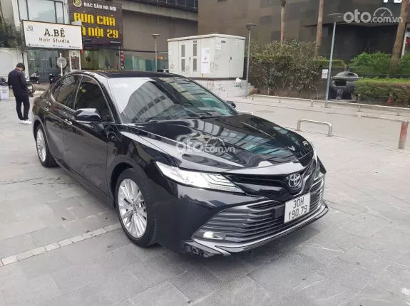 Toyota Camry 2.5Q 2021 - Xe đẹp đủ hồ sơ, giá tốt sang tên ngay