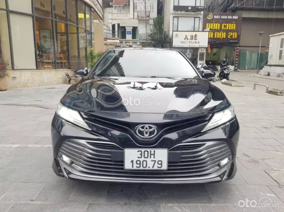 Toyota Camry 2.5Q 2021 - Xe đẹp đủ hồ sơ, giá tốt sang tên ngay