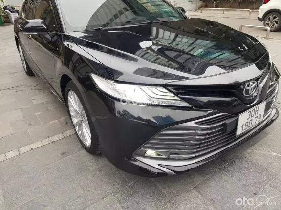 Toyota Camry 2.5Q 2021 - Xe đẹp đủ hồ sơ, giá tốt sang tên ngay