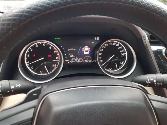 Toyota Camry 2.5Q 2020 - Chủ đi giữ gìn, xe cực đẹp