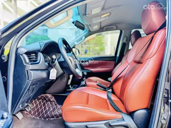 Toyota Fortuner 2019 - Máy dầu