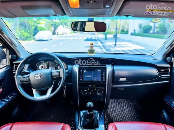 Toyota Fortuner 2019 - Máy dầu