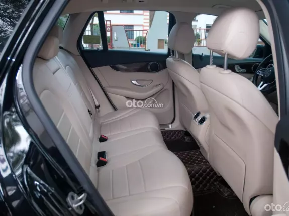 Mercedes-Benz GLC 200 4Matic 2021 - Tên cá nhân một chủ từ đầu